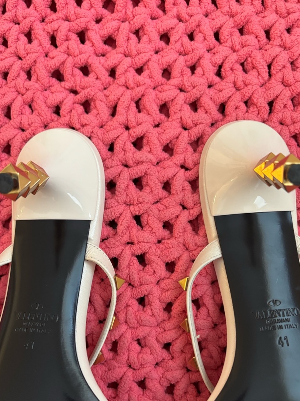 Valentino Garavani White Leather Rockstud Slide Heels, Size 11 (41) - Picture 5 of 5